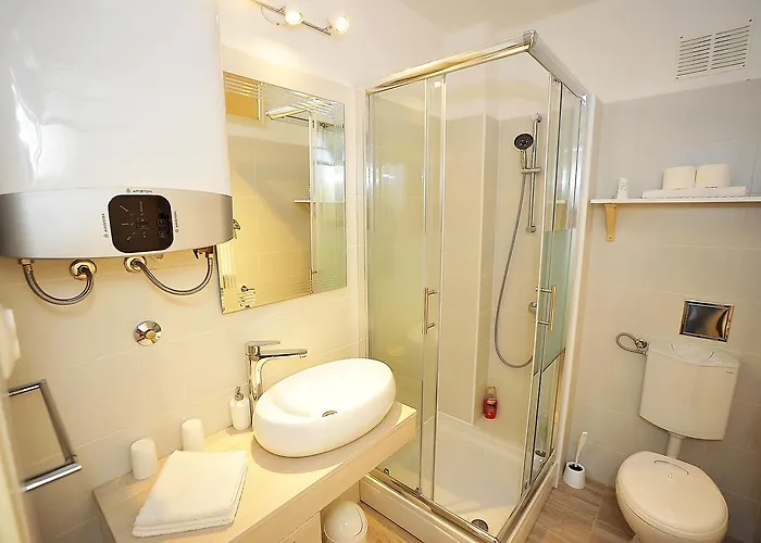 Ravkin Apartman Zára